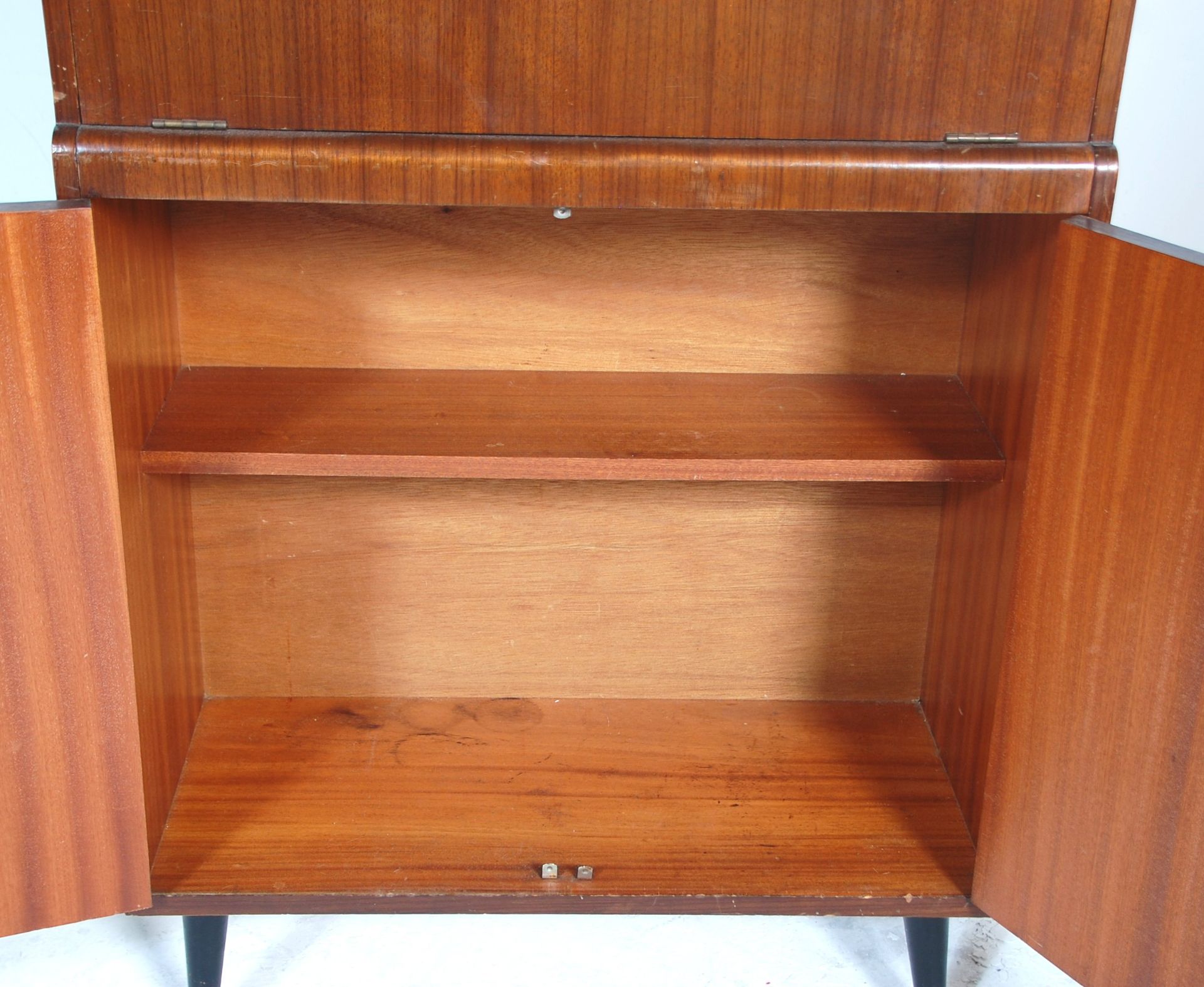 Turnidge - An original vintage 1950's mid 20th Century high end British design teak wood cocktail - Bild 4 aus 7