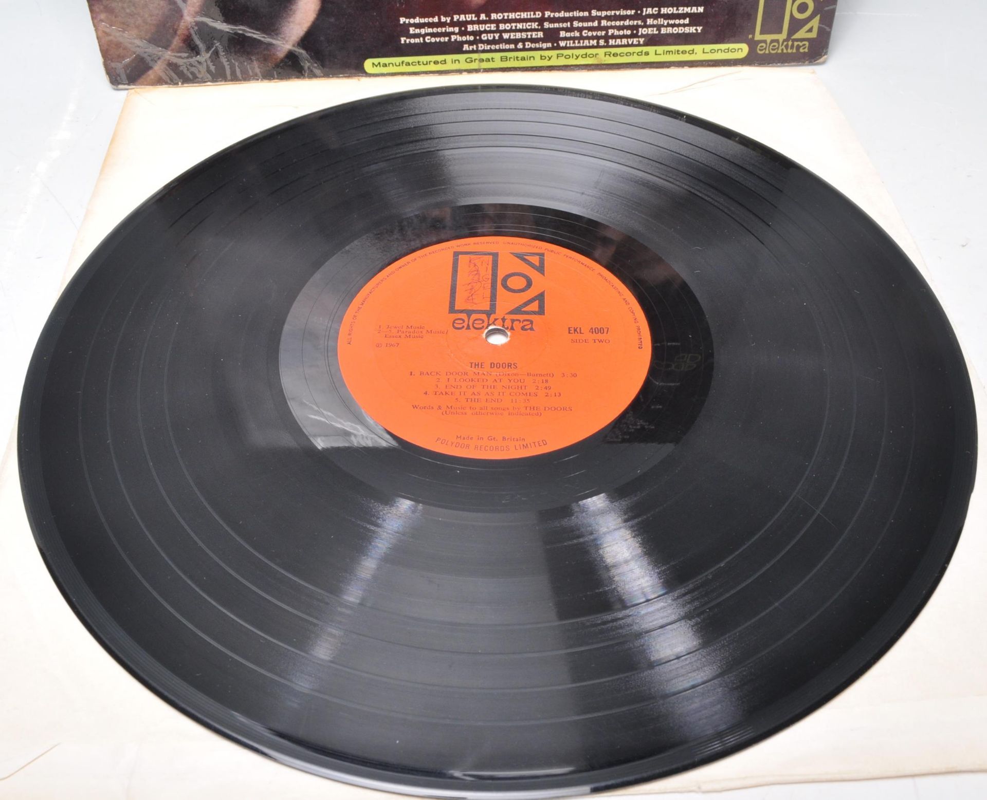 A vinyl long play LP record album by The Doors – 1st Album  – Original Elektra 1st U.K. Press – - Bild 4 aus 4