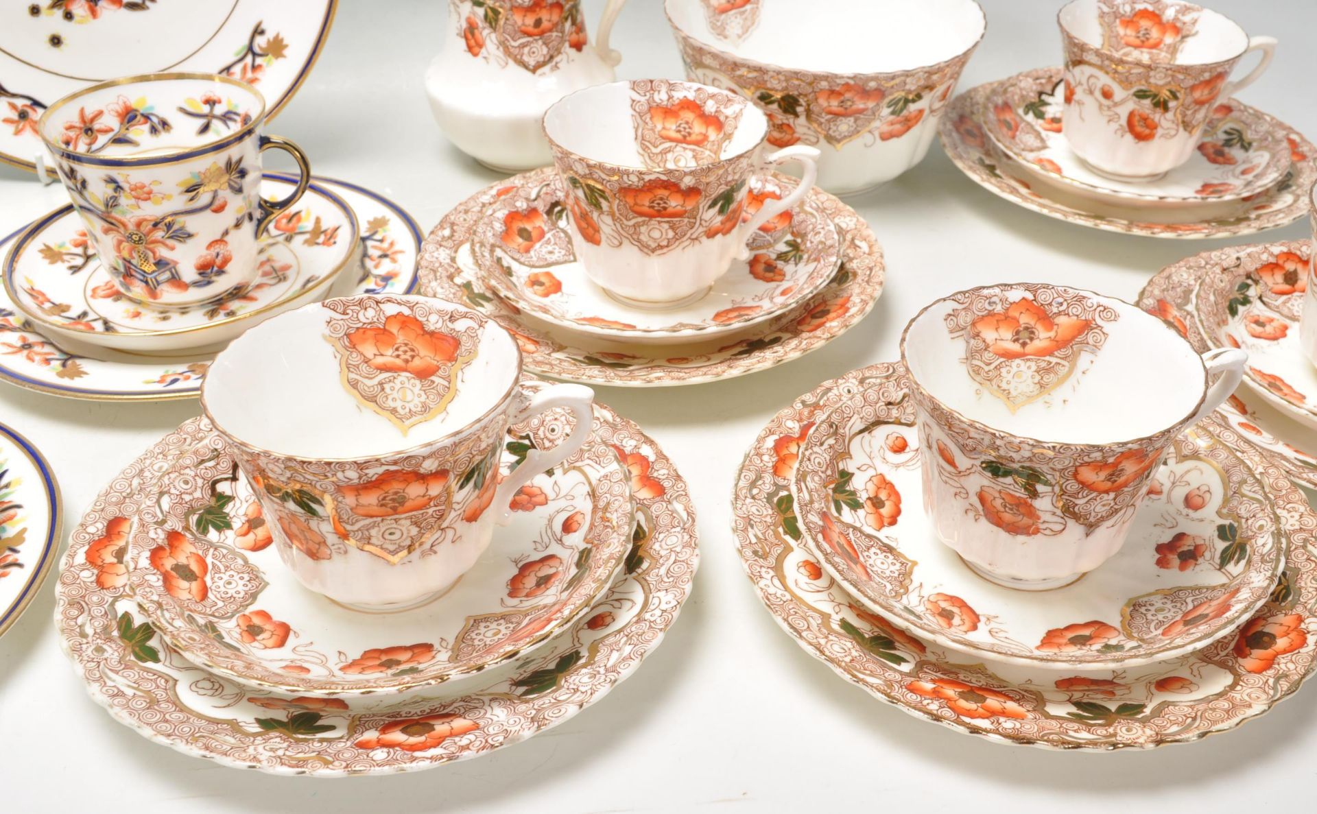 Two late 19th / early 20th Century Victorian tea services to include a Royal Albert transfer printed - Bild 10 aus 14