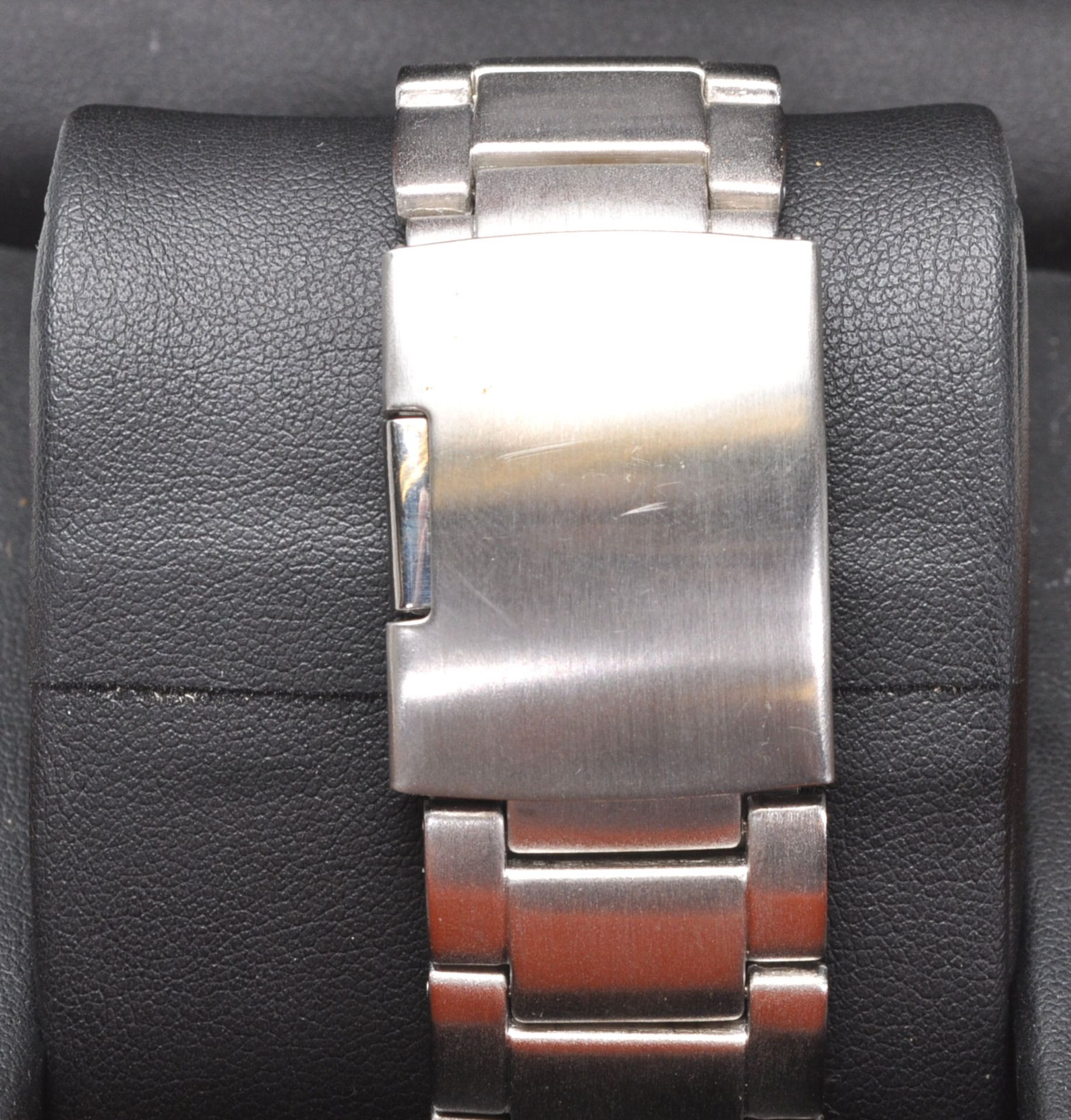 A good gentleman's Enzo Giomani stainless steel wrist watch on a stainless steel bracelet strap. - Bild 3 aus 5