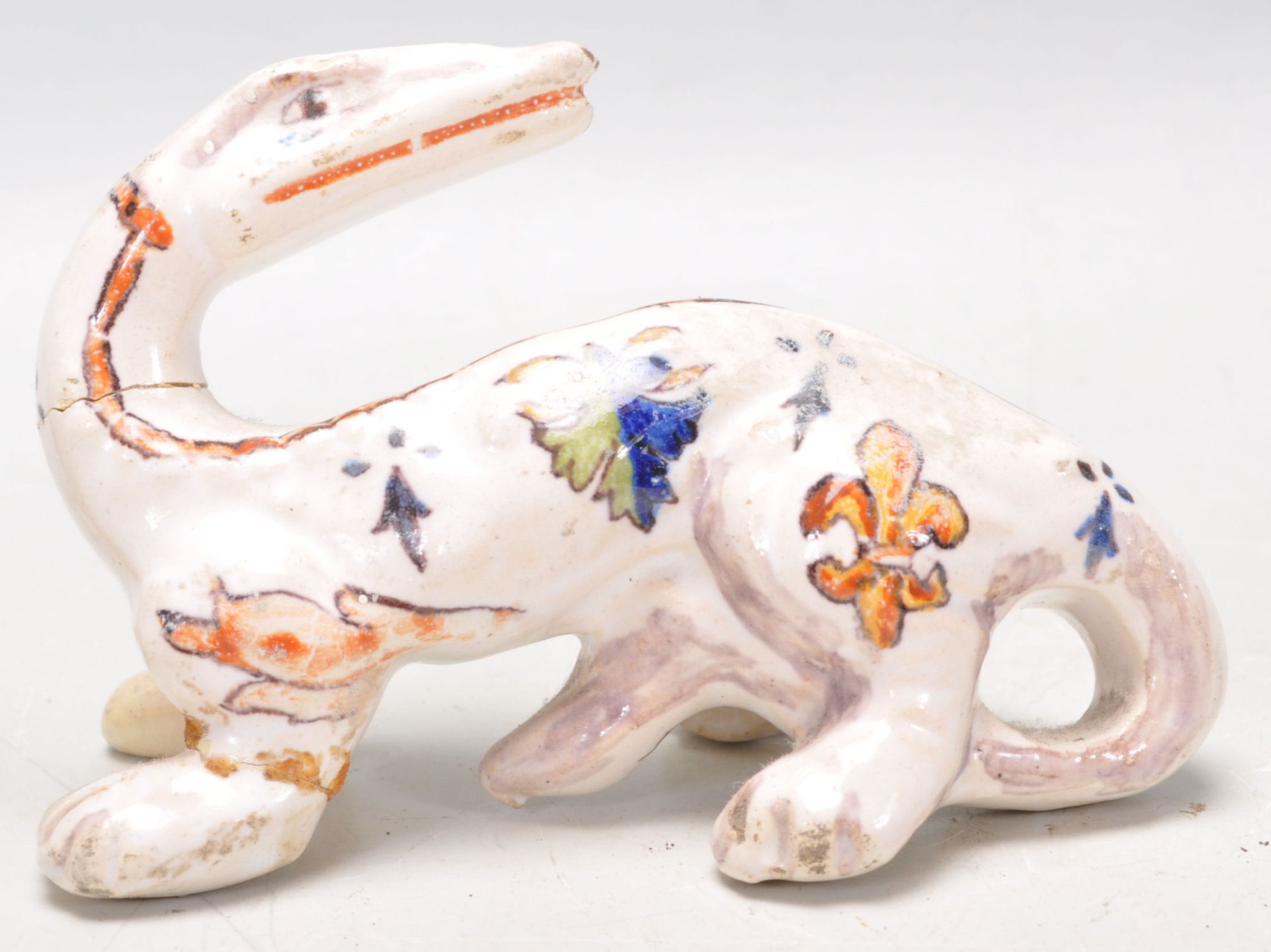 A group of four antique French quimper faience pottery animal figurines, each being hand painted - Bild 8 aus 14