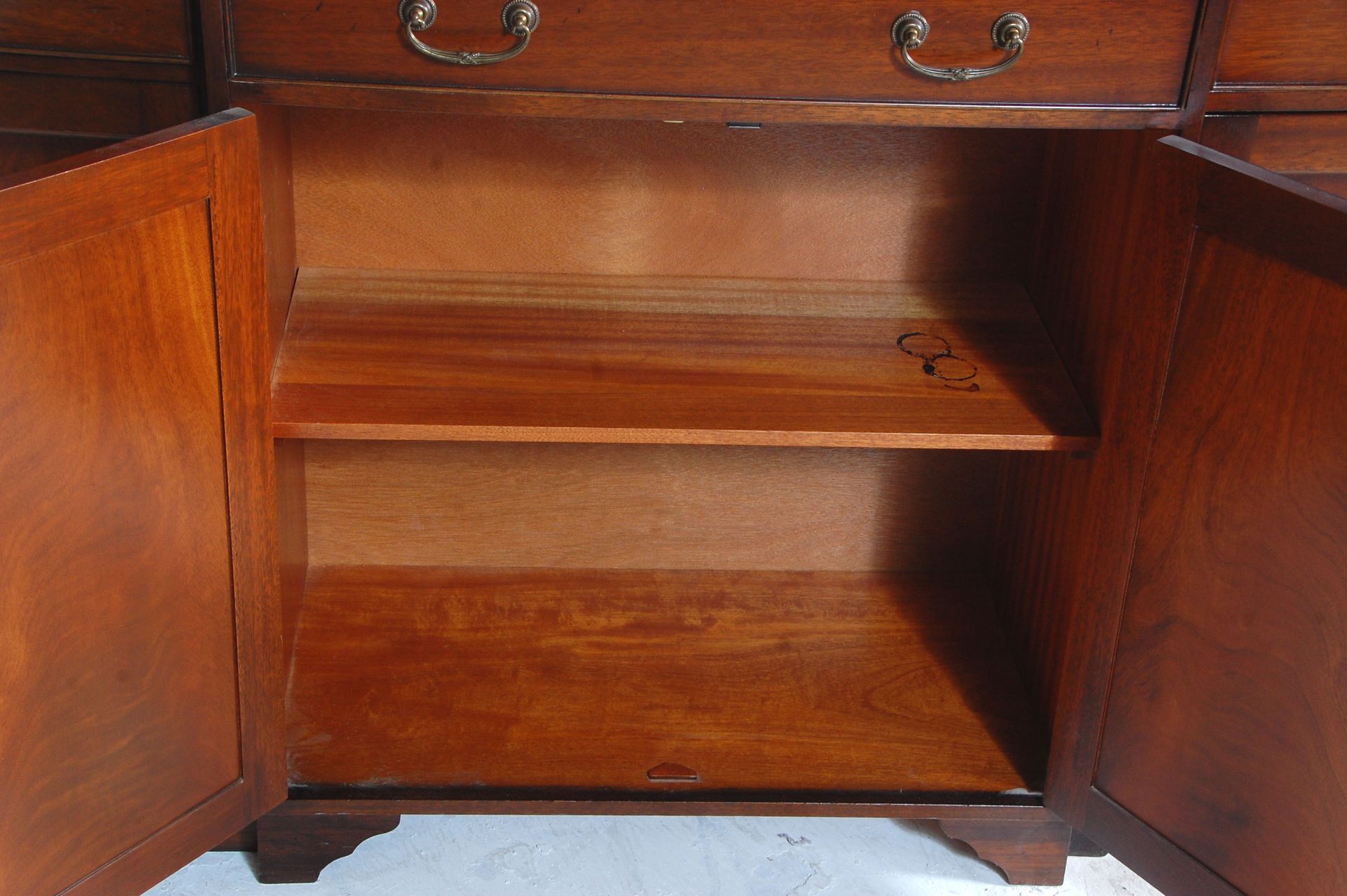 A Georgian revival small mahogany tallboy chest of drawers raised on bracket feet with a series of - Bild 12 aus 12