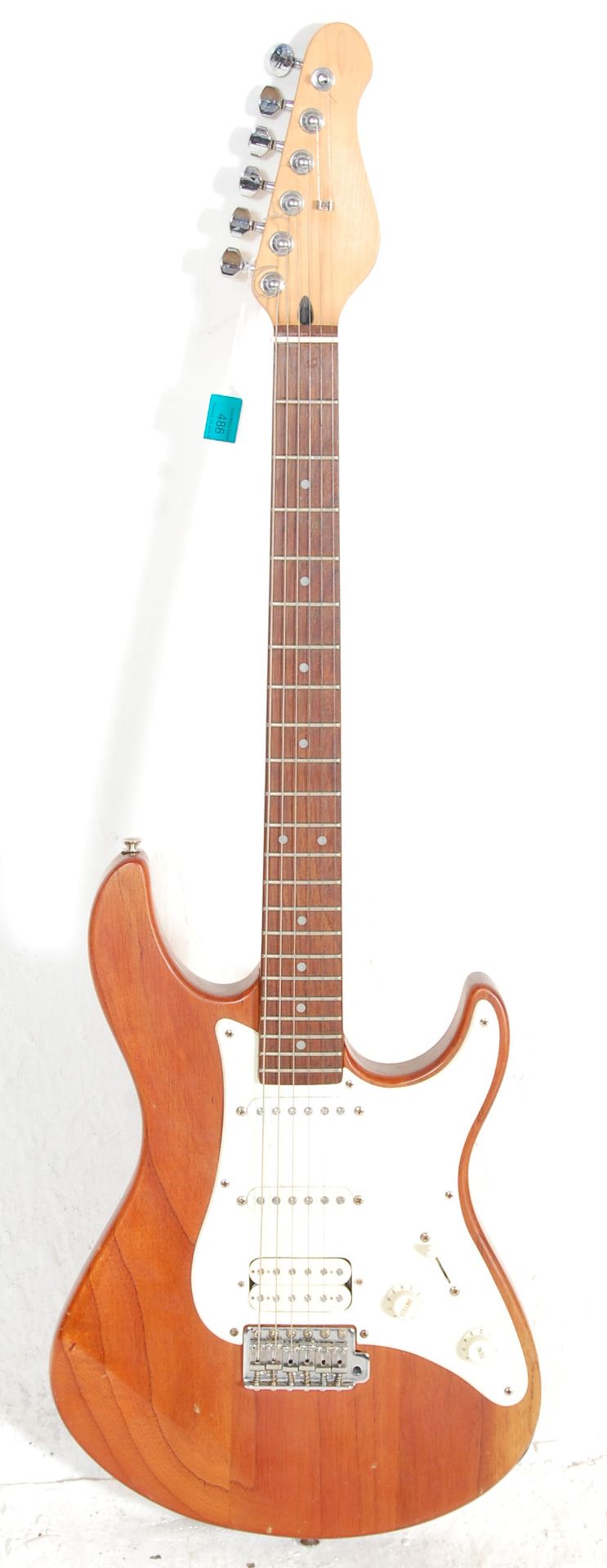 A good six string Fender Stratocaster style electr