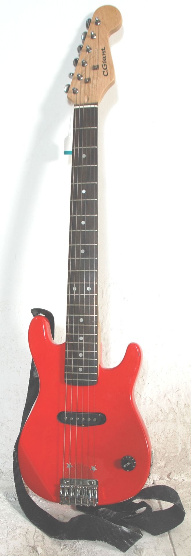 A children's Encore electric guitar having a black - Bild 4 aus 21