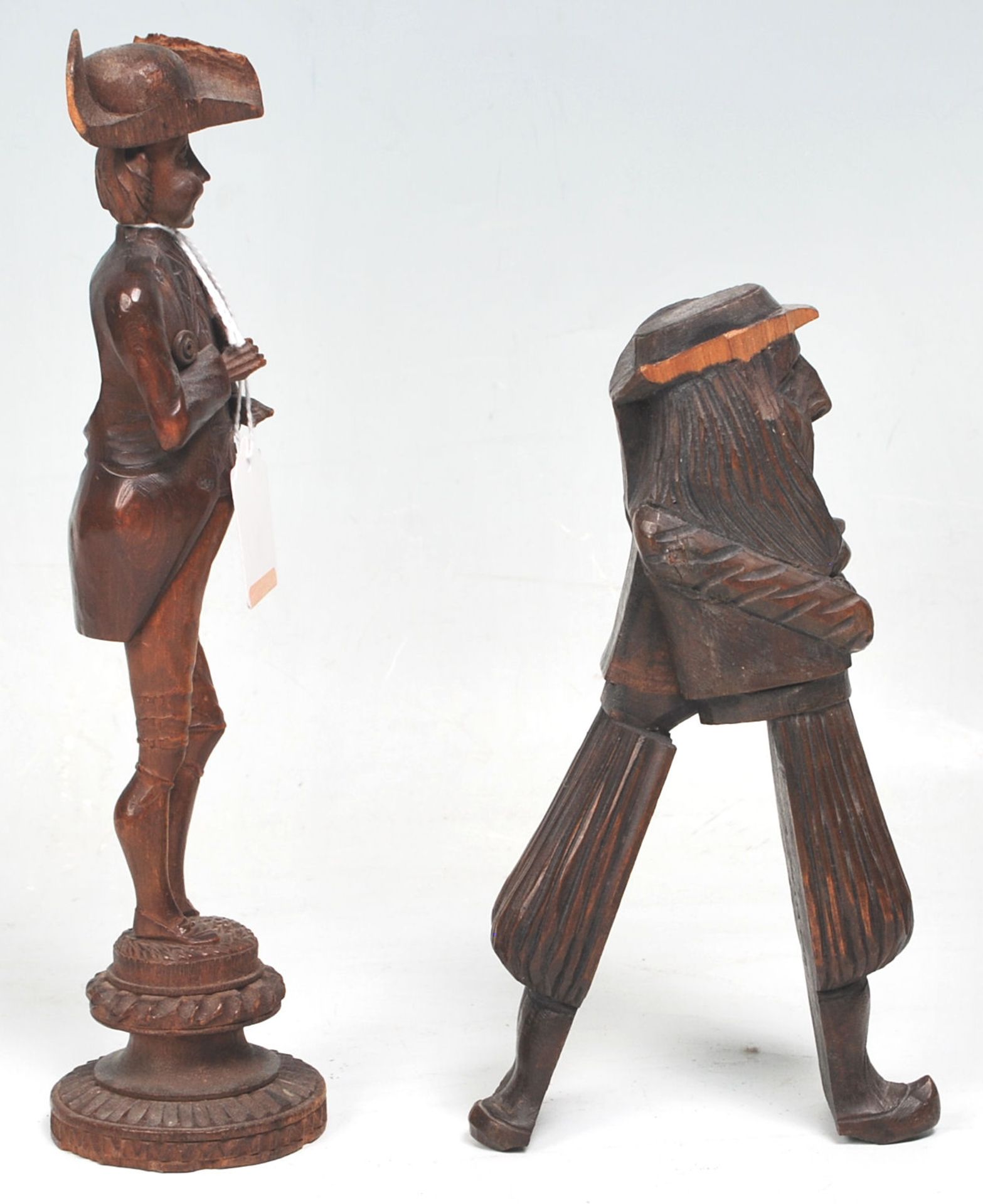 Two antique carved treen ware black forest decorative tools to include a corkscrew in the form of - Bild 5 aus 7