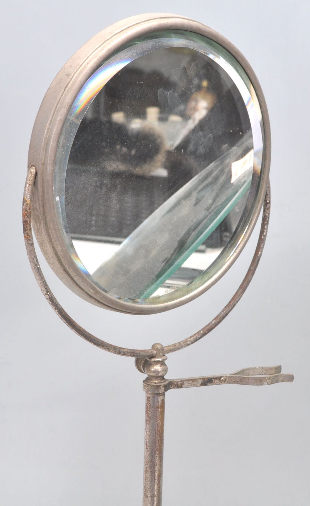 A group of four vintage mirrors dating from the early 20th Century to include two Art Deco mirrors - Bild 5 aus 12