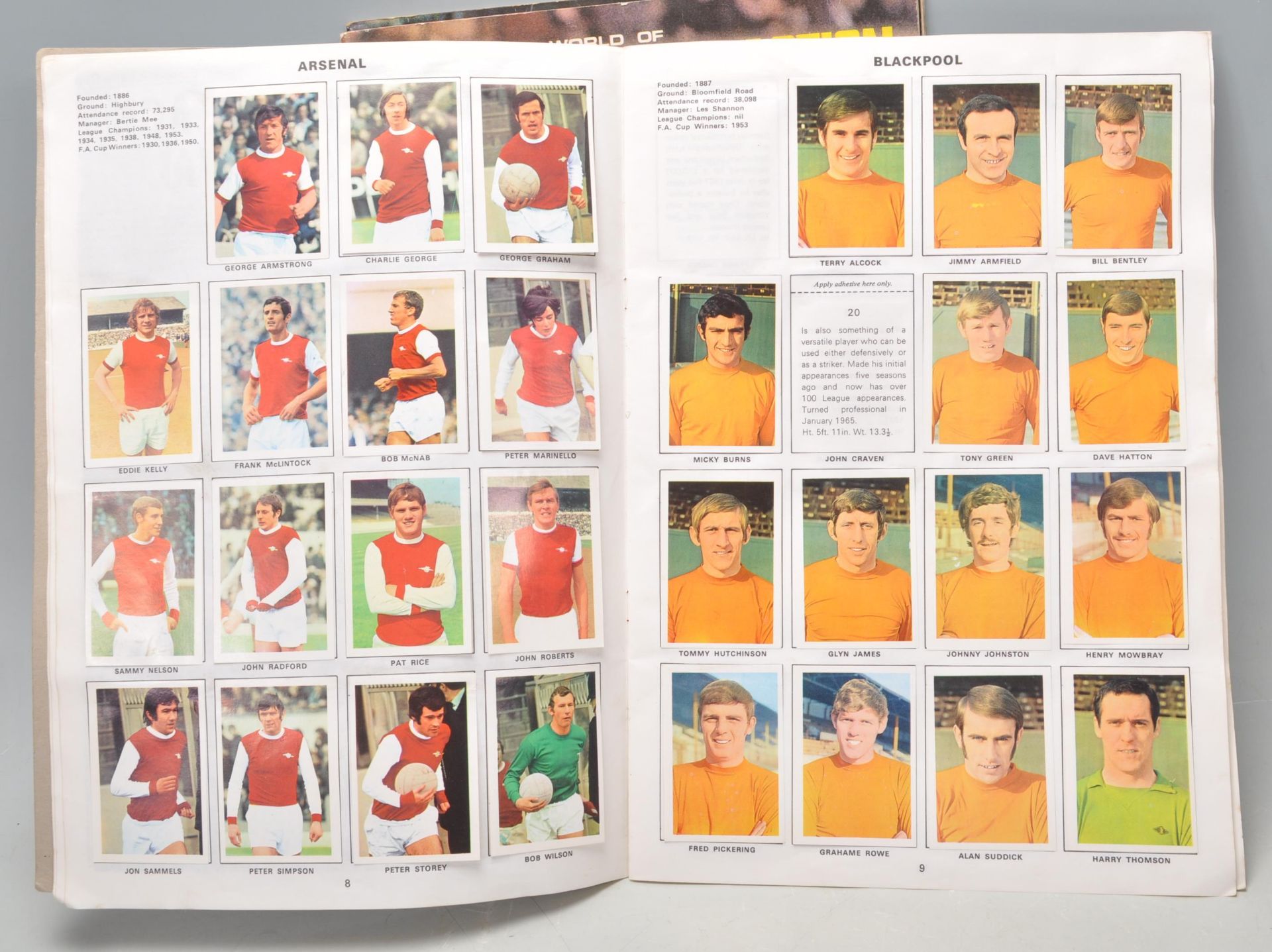 A group of three vintage football Soccer Stars sticker albums to include Gala Collection 1970/71, - Bild 34 aus 49
