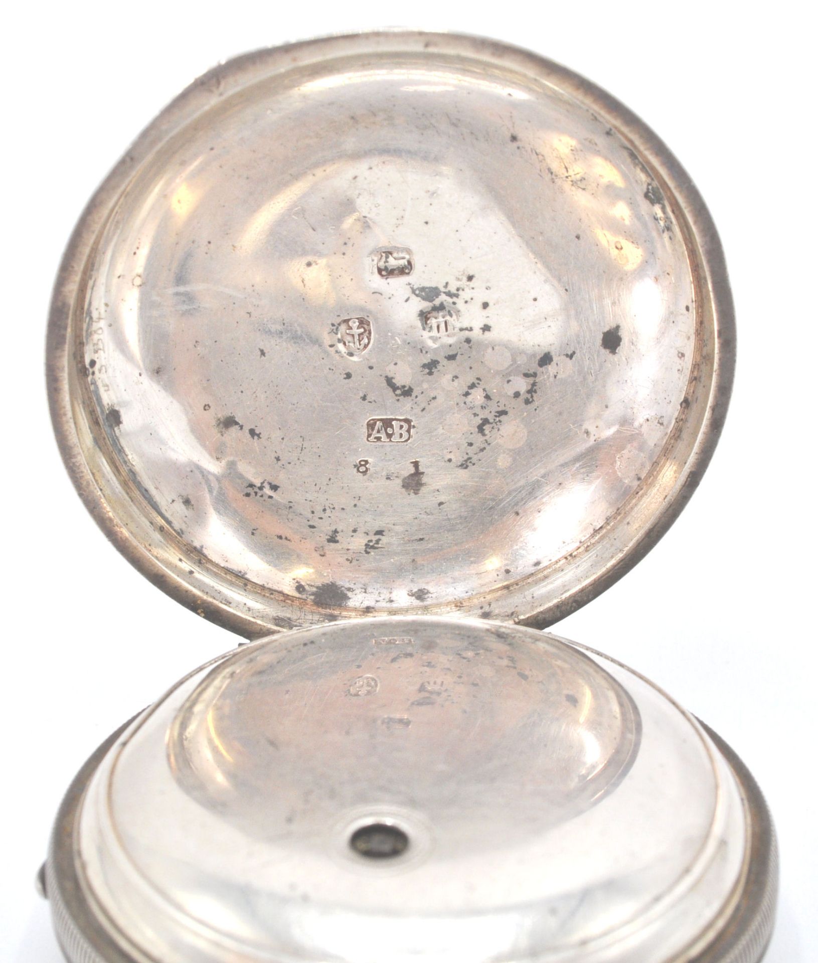 A 19th Century Victorian silver hallmarked open face pocket watch. The white enamel face having a - Bild 4 aus 6