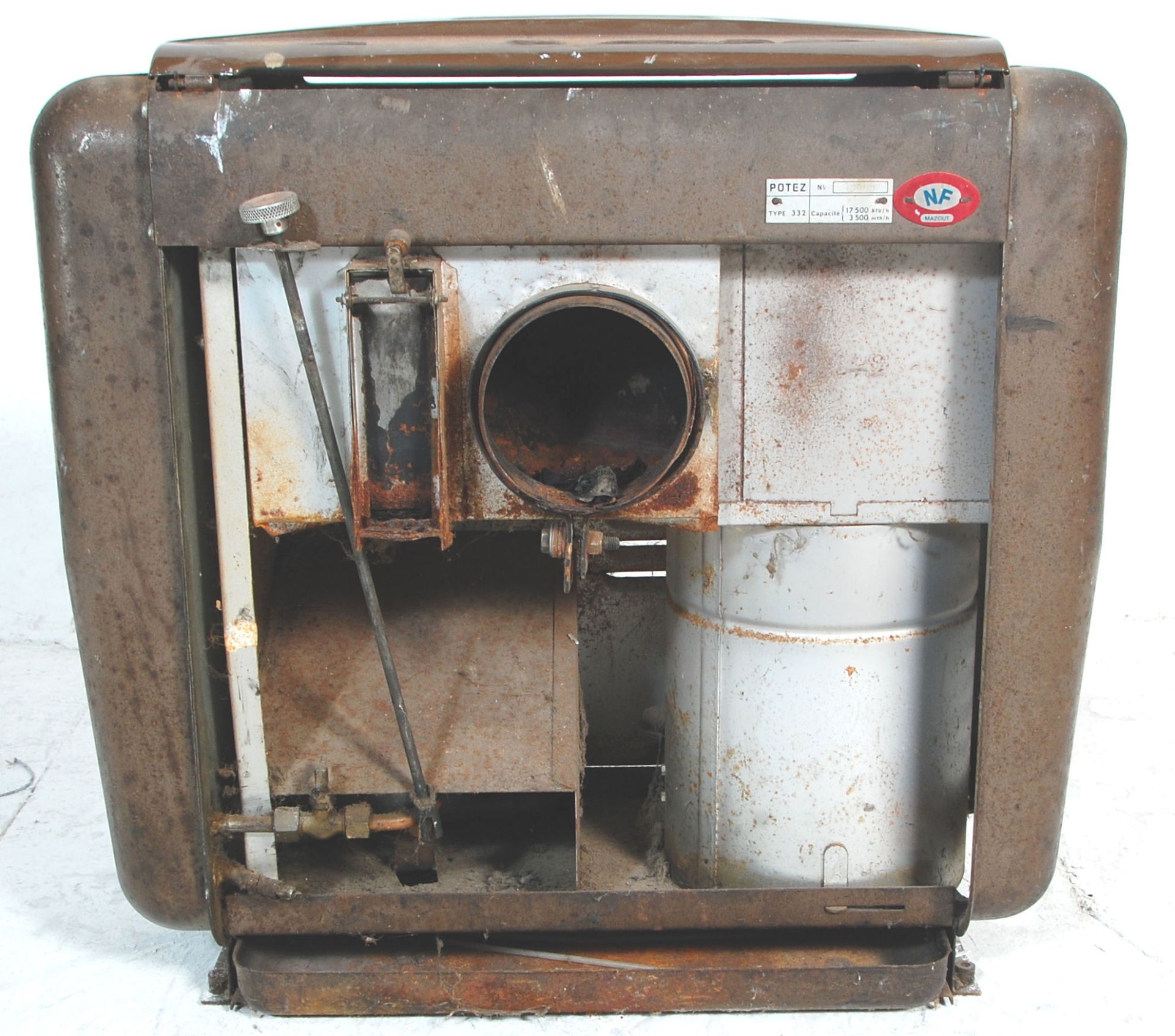 A retro 1960's Potez oil heater of space age race form. The metal body with original decals and - Bild 4 aus 5