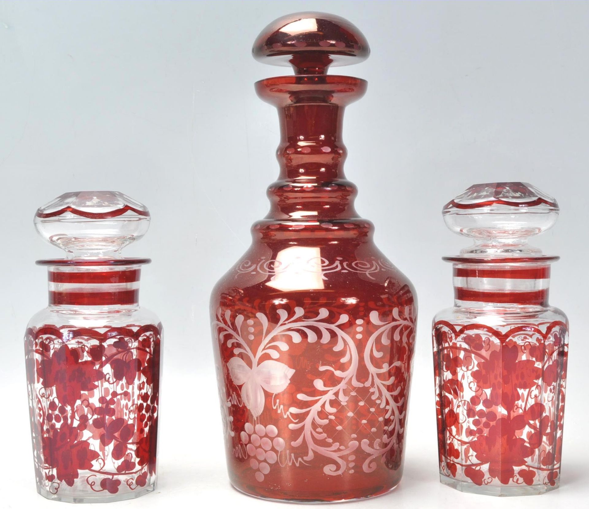 A group of early 20th Century antique bohemian ruby glass to include a bottle decanter having a - Bild 2 aus 8