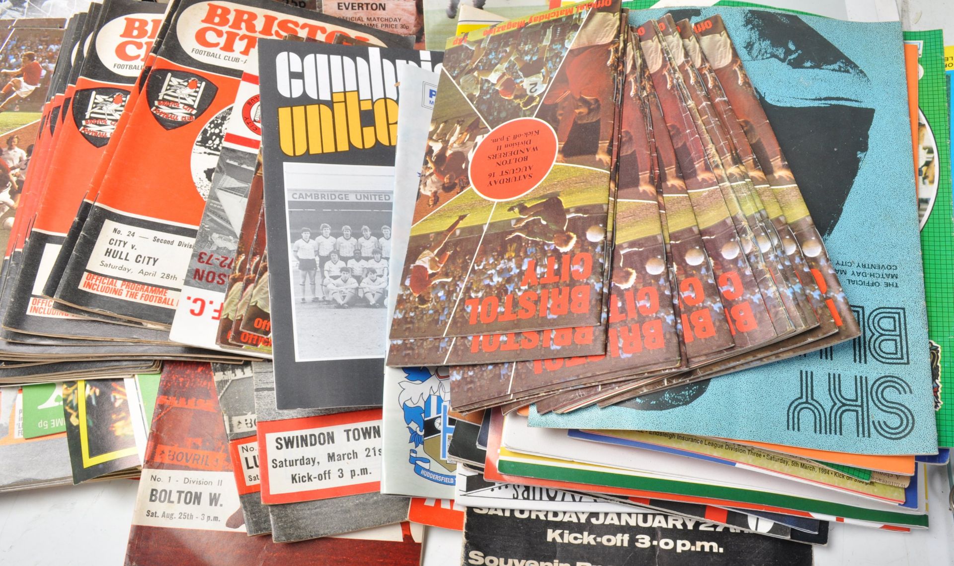 A large collection of vintage 1970's football programmes, mostly being Bristol related including - Bild 7 aus 7