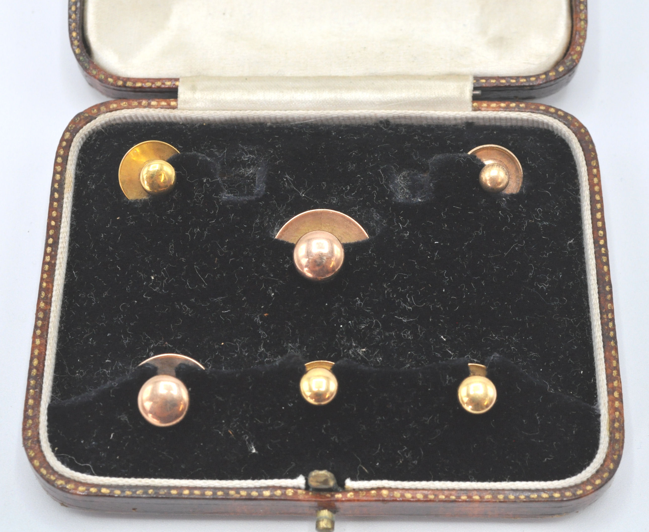 A set of gold collar studs to include three marked - Image 2 of 5