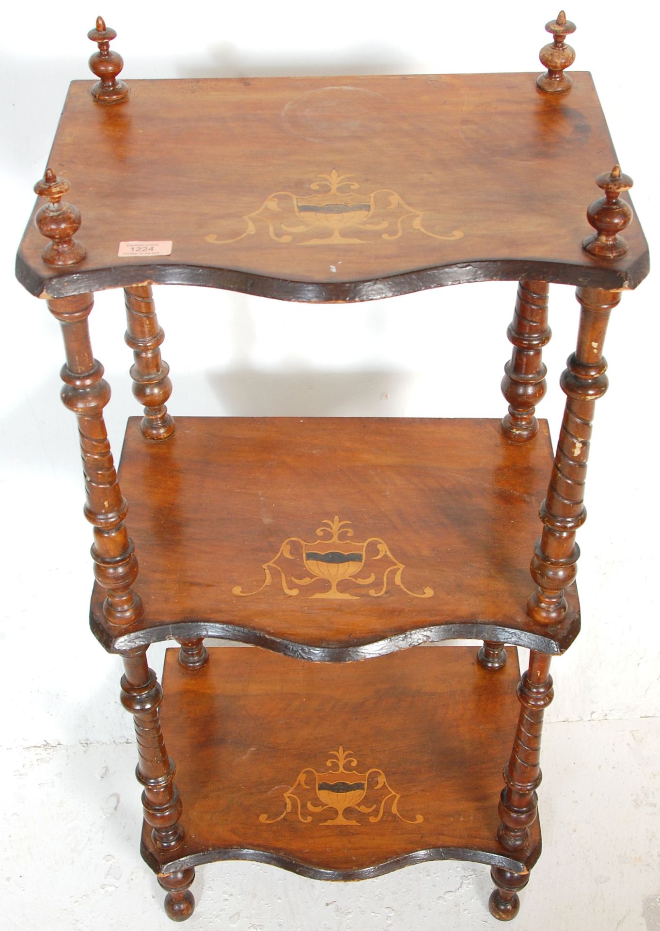 A 19th Century Victorian mahogany whatnot étagère shelving unit having three tiers of serpentine - Bild 3 aus 6