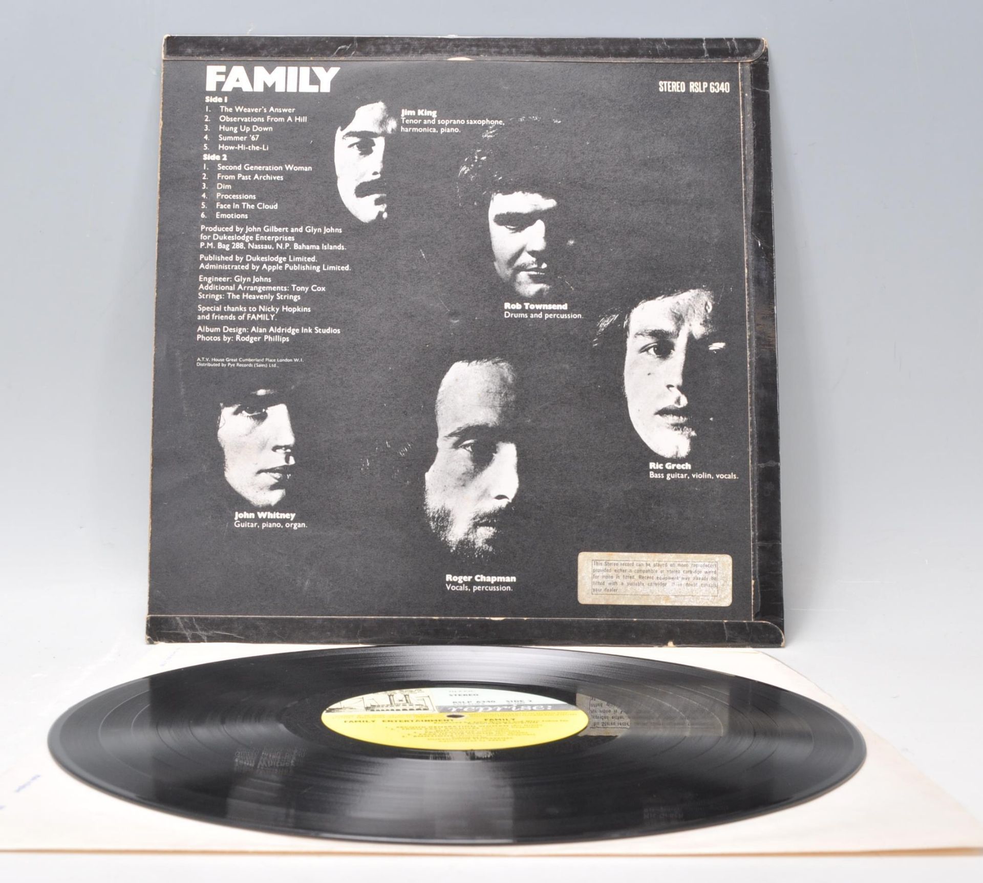 A vinyl long play LP record album by Family – Family Entertainment – Original Reprise 1st U.K. Press - Bild 3 aus 4