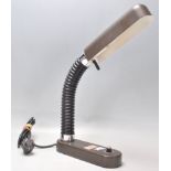 Egon Hillebrand - Hillebrand - A 20th Century retro vintage gooseneck table lamp / reading lamp