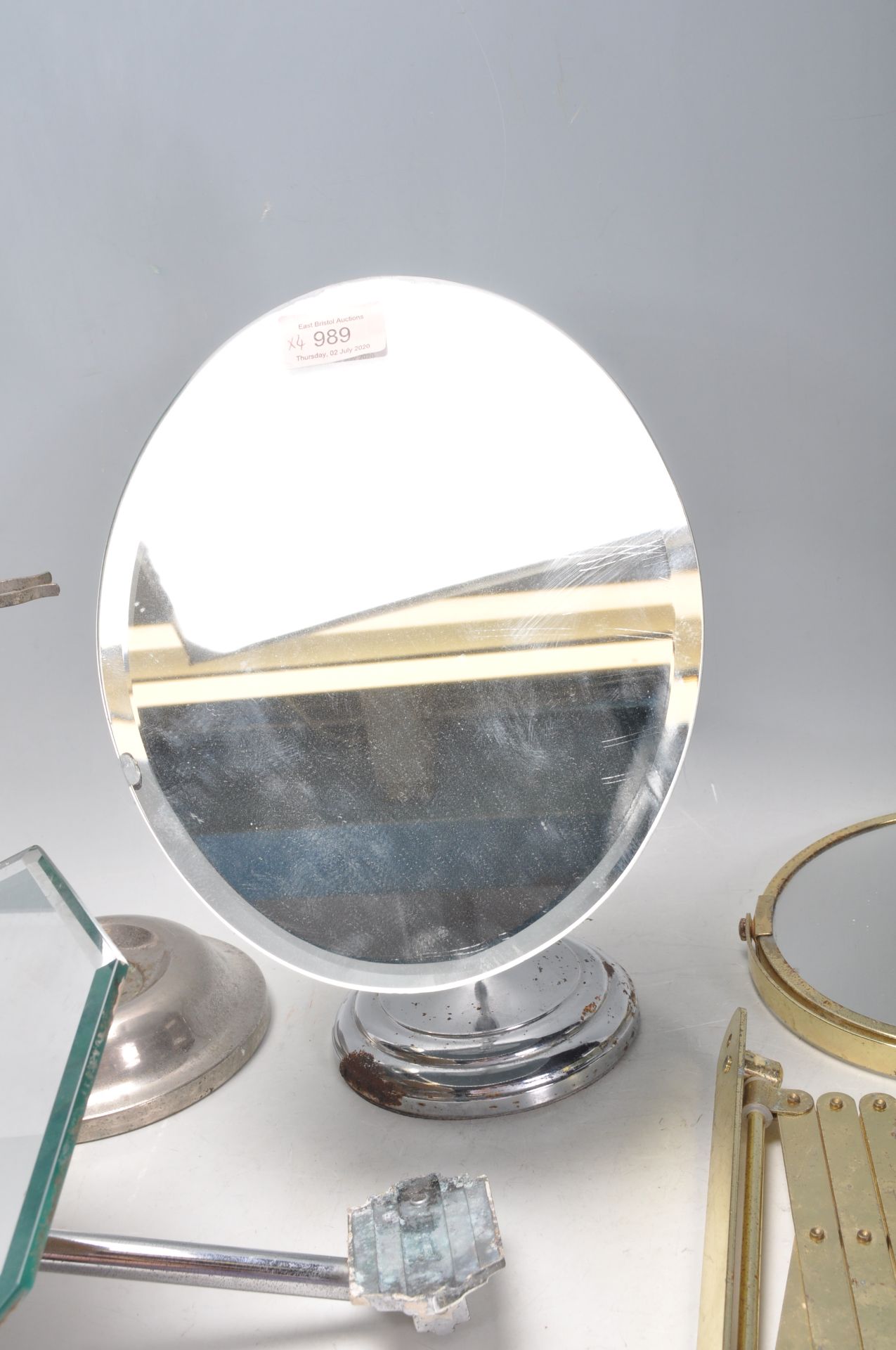 A group of four vintage mirrors dating from the early 20th Century to include two Art Deco mirrors - Bild 7 aus 12