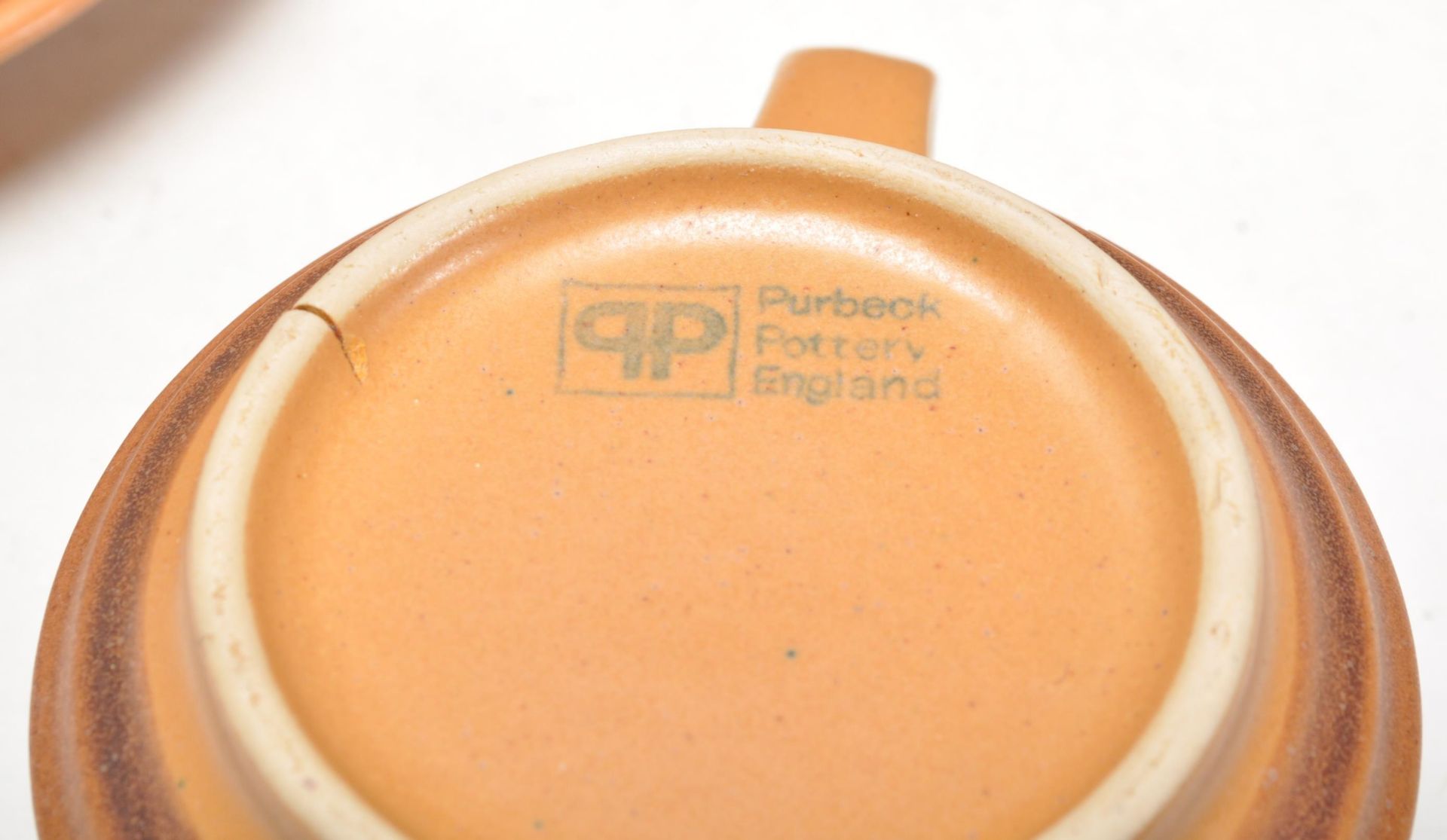 A vintage retro 20th Century Purbeck pottery coffee service consisting of four brown glazed coffee - Bild 10 aus 11