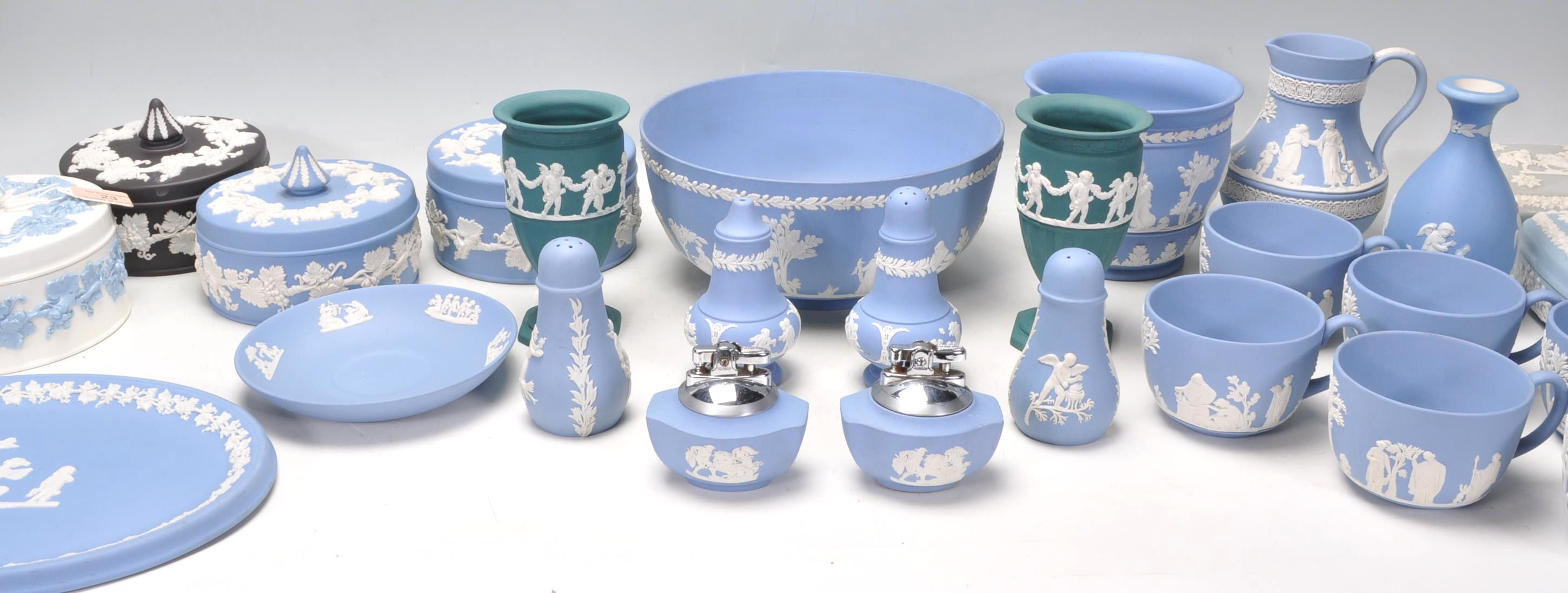 A big group of mostly Wedgwood Jasperware ceramics - Image 2 of 12