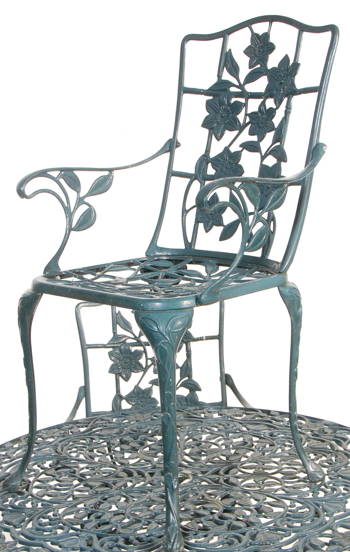 A good reproduction 19th century Coalbrookdale style revival cast metal garden table complete with - Image 3 of 10