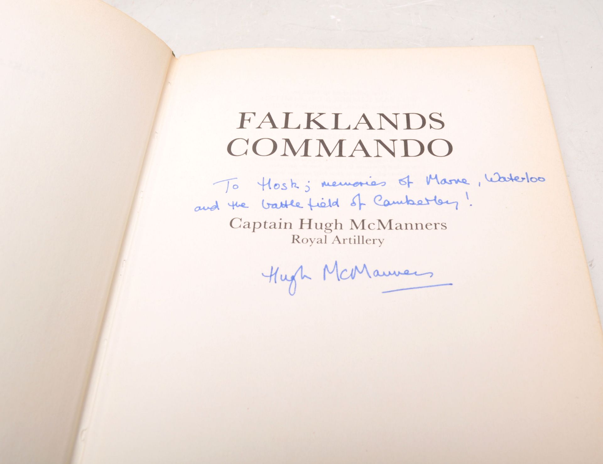 A mixed group of six signed hardback books to include 'Britain's Last Tommies' by Richard Van - Bild 7 aus 9