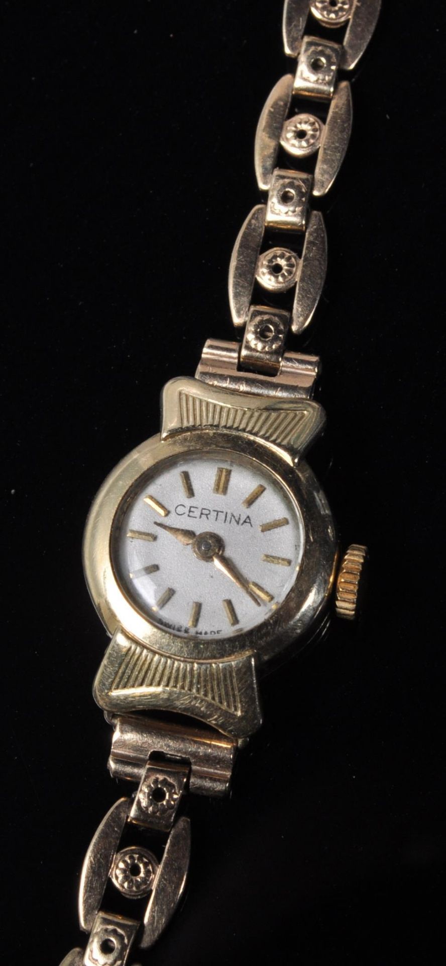 A vintage ladies 17 jewels Certina cocktail watch having a round face with gilt baton markings to - Bild 2 aus 9