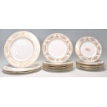 Wedgwood Gold Columbia - A Fine Bone China English part dinner service by Wedgwood in the Gold