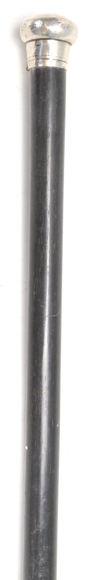 A 1929 Silver topped ebonised evening cane of tapering form. Measures 92cm - Bild 3 aus 8