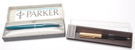 A vintage Parker ink pen having a turquoise plastic case and chrome arrow clip to the lid together