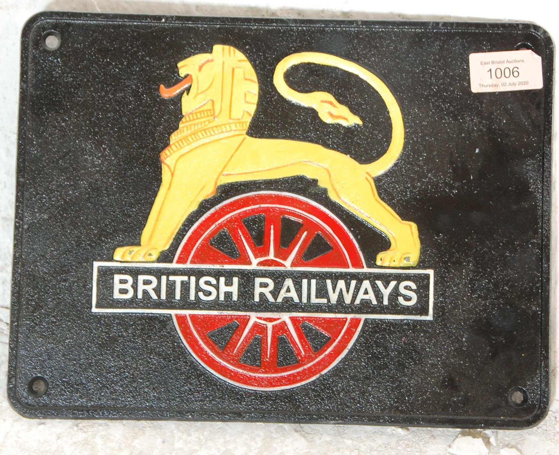 British Railways - A 20th Century vintage style cast iron railway steam train locomotive sign / - Bild 6 aus 8