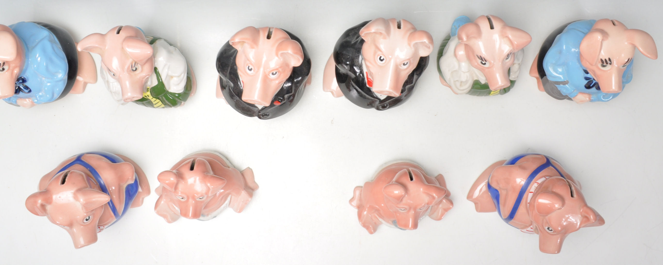 A collection / set of 20th century Wade Nat West Pigs ( see illustrations ). Measurements: 18 cm - Image 5 of 10