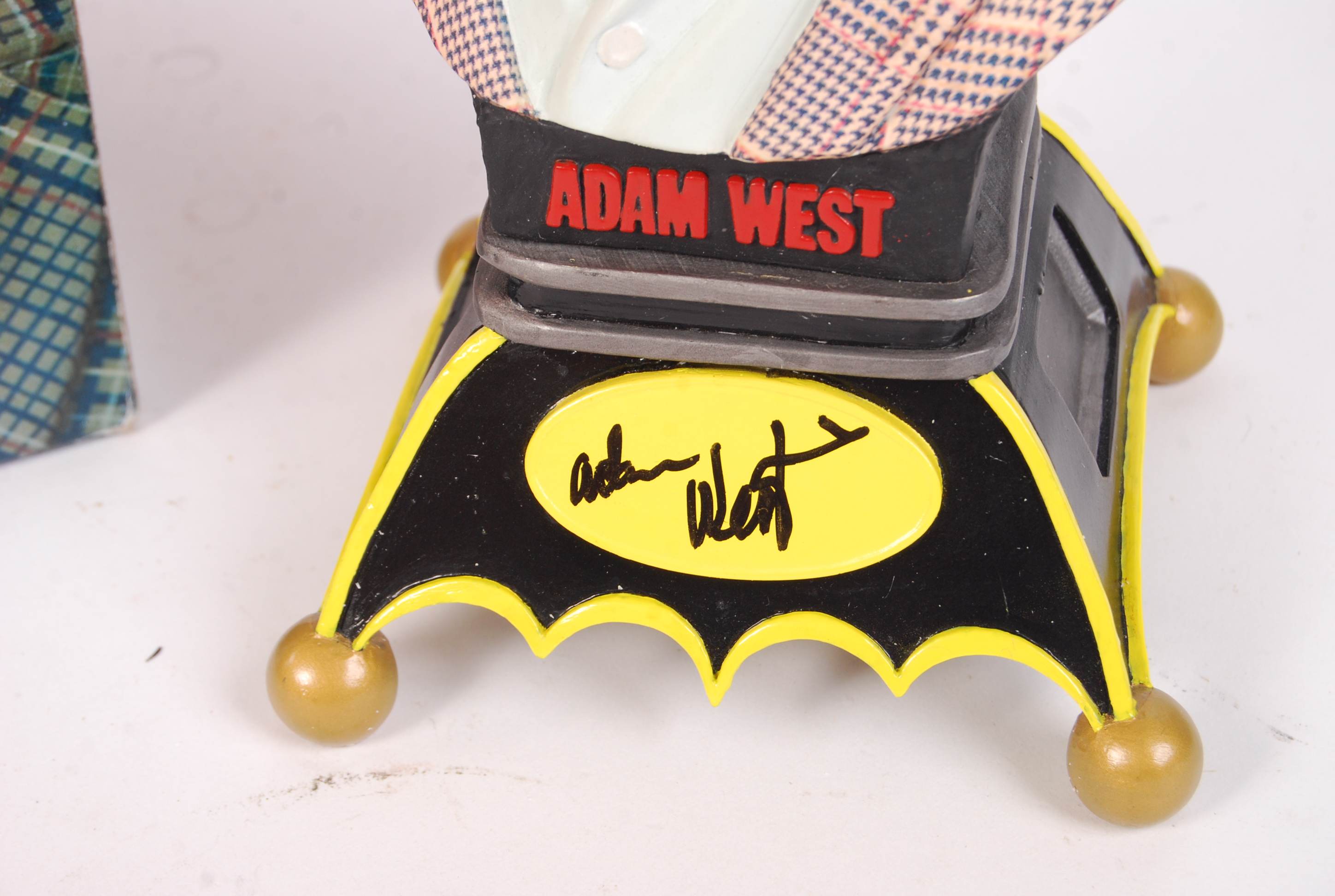 RARE BATMAN MASKED AVENGER STUDIOS LTD ED SIGNED BUST ADAM WEST - Image 3 of 7