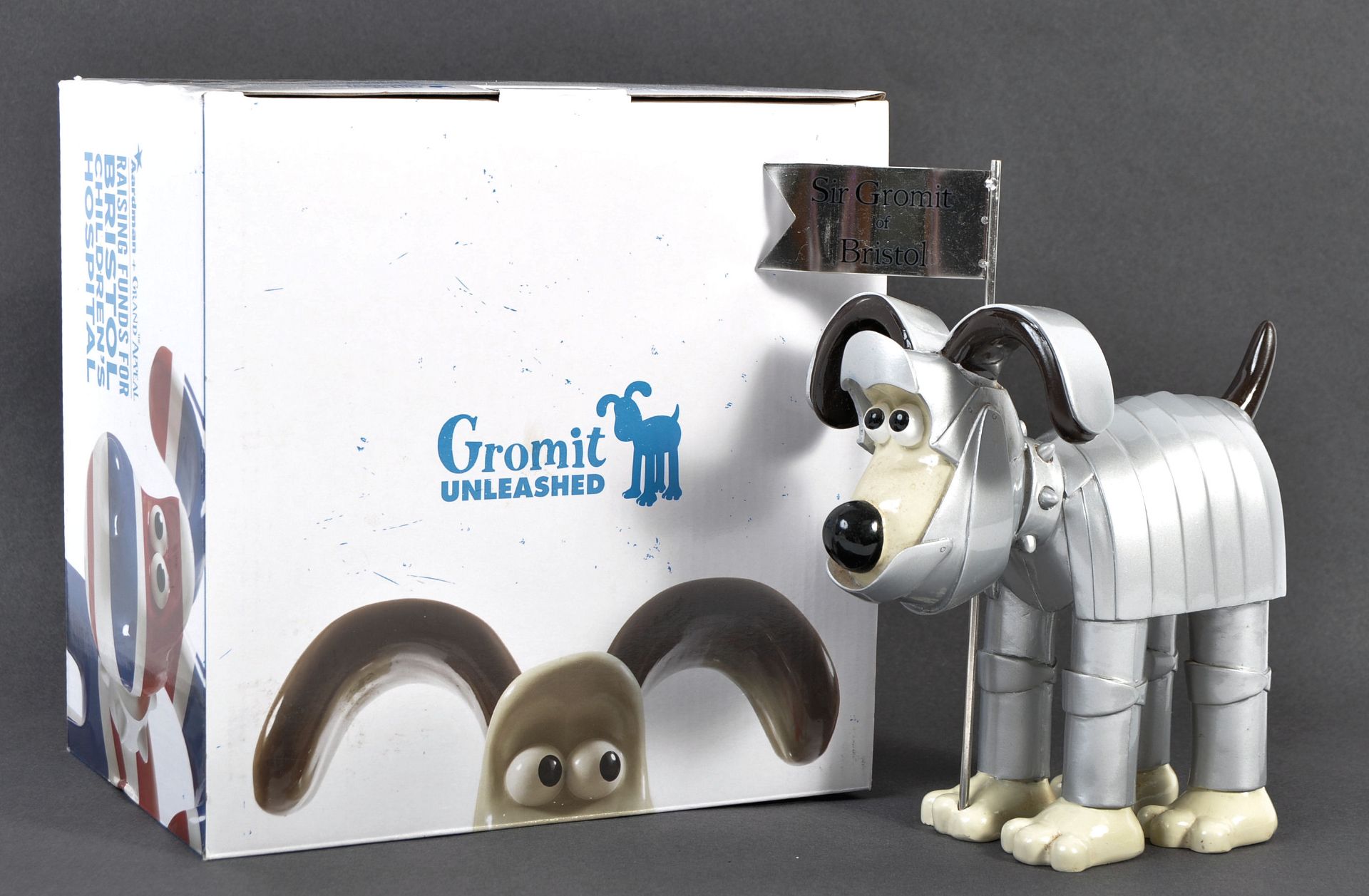 GROMIT UNLEASHED FIGURINE ' SIR GROMIT OF BRISTOL