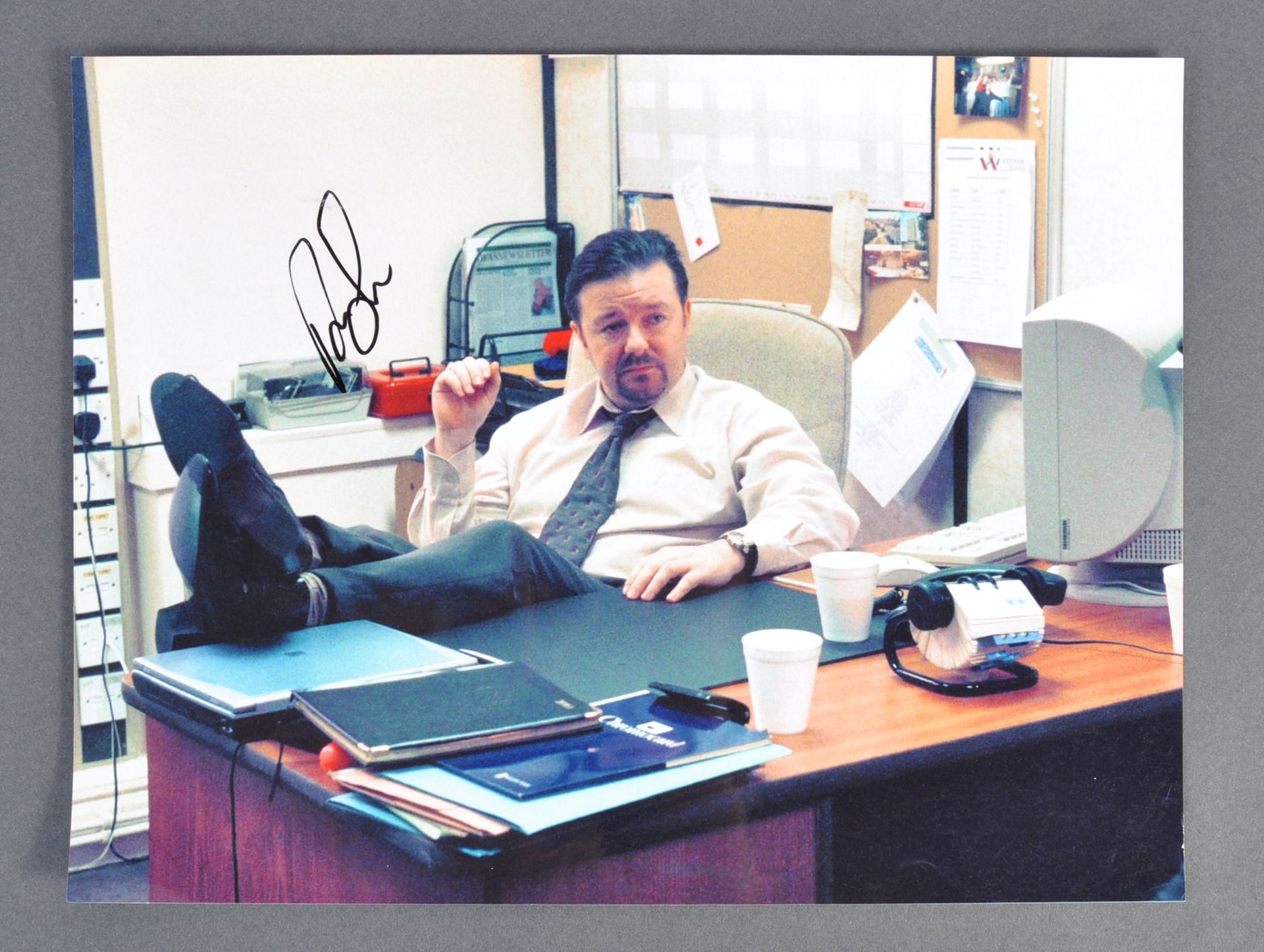 RICKY GERVAIS - THE OFFICE - IMPRESSIVE LARGE 16X1