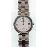 A ladies Raymond Weil Geneve wrist watch having a