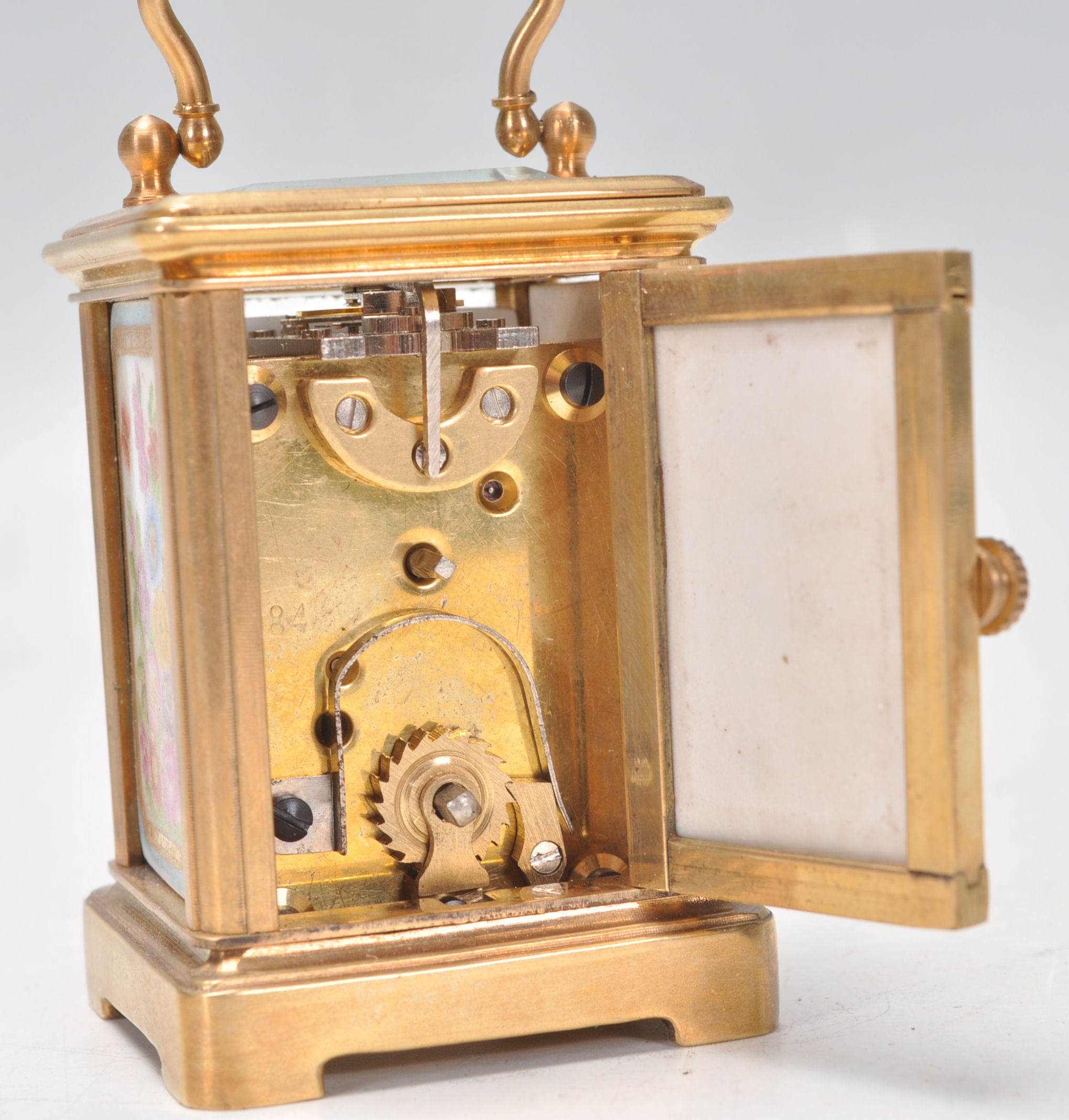 A vintage brass cased miniature carriage clock hav - Image 7 of 8