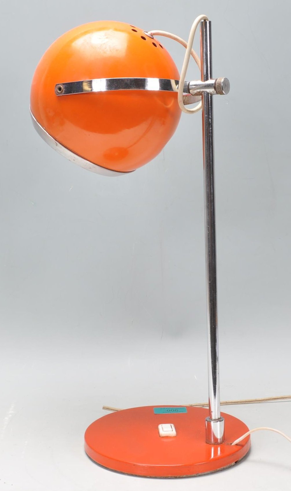 1970S RETRO VINTAGE VIBRANT ORANGE BALL DESK LAMP - Image 7 of 7