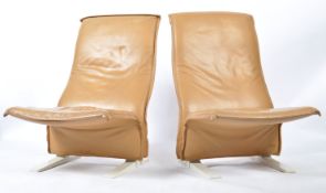 PIERRE PAULIN FOR ARTIFORT 1960 - A PAIR OF CONCORDE CHAIRS