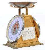 20TH CENTURY CONTINENTAL SET OF KITCHEN SCALES