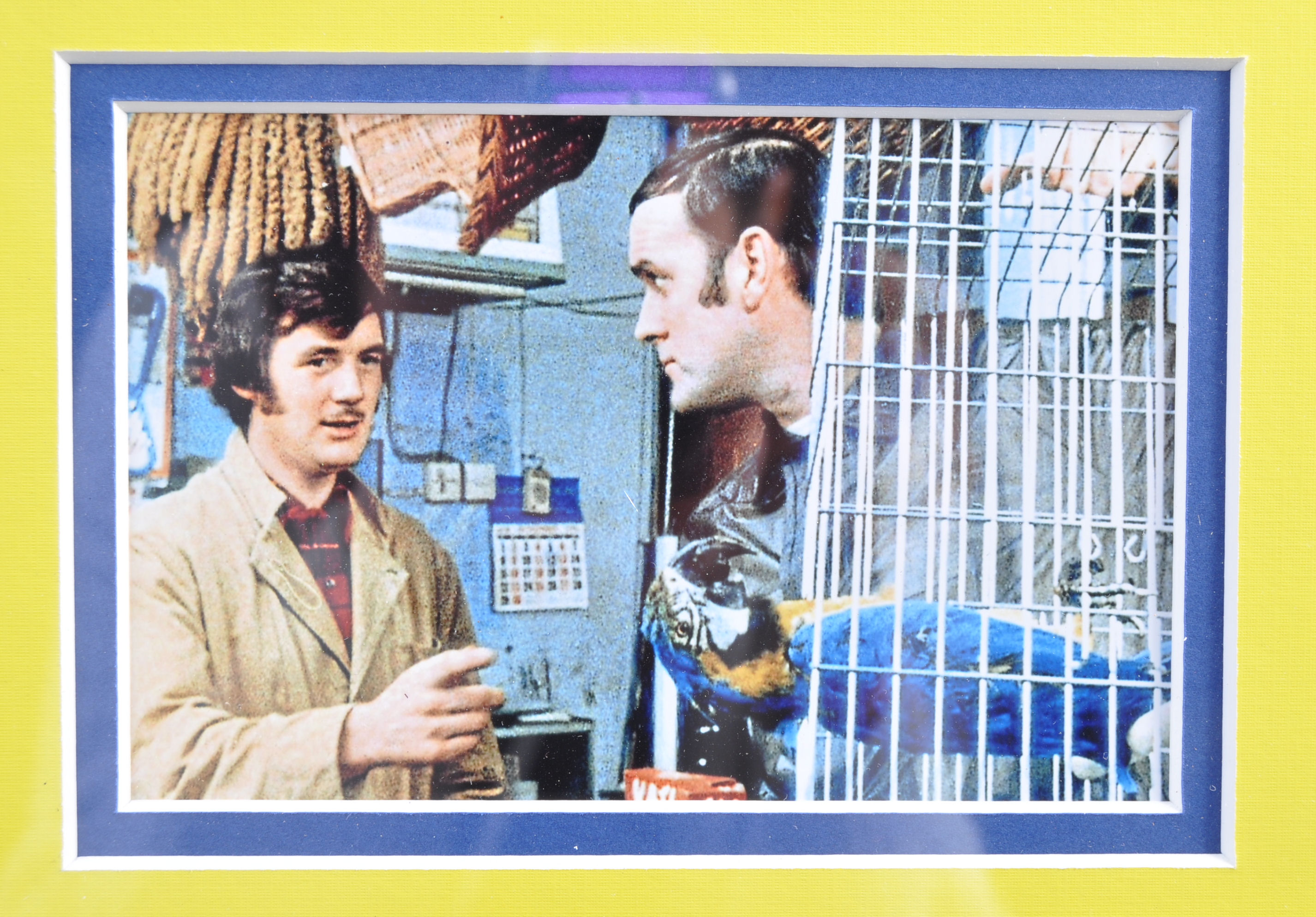 JOHN CLEESE - MONTY PYTHON - AUTOGRAPHED ' DEAD PA - Image 3 of 5