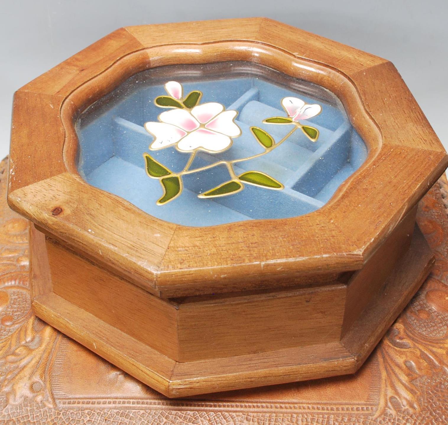 A large collection of vintage jewellery boxes to include wooden examples, white metal with relief - Image 4 of 8