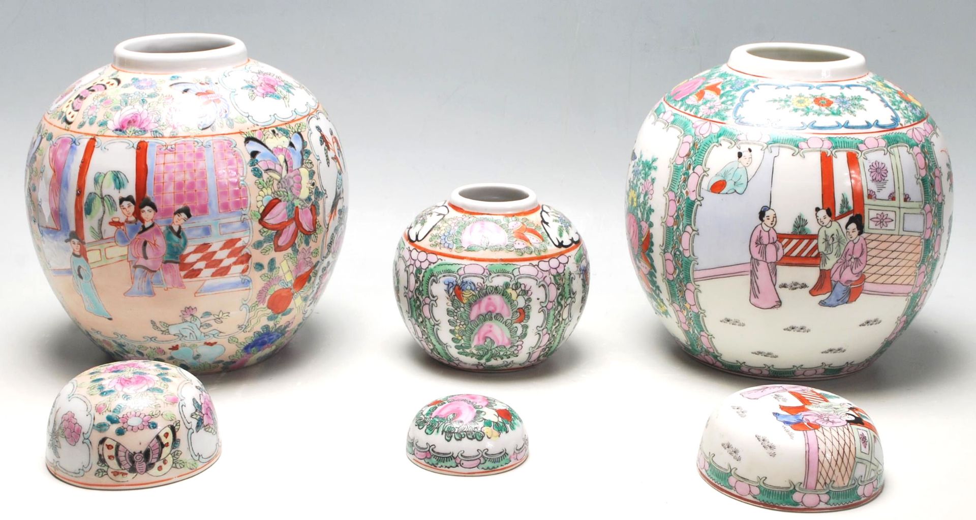 A group of three 20th Century canton ceramic famille rose ginger jars each having narrative panels - Bild 4 aus 6