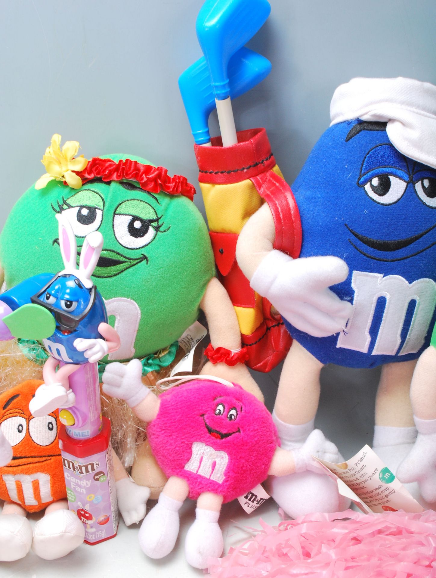 A collection of original M&M advertising related soft toys / teddy bears to include the characters - Bild 4 aus 6