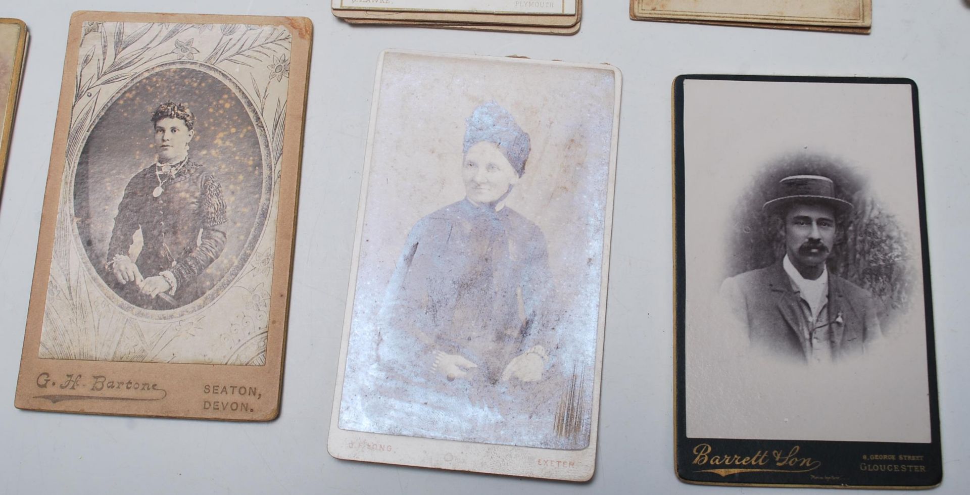 Carte-de-Visite photographs. Box of 160x antique Victorian C-d-Vs / CDV's / Carte De Visite with - Bild 7 aus 18