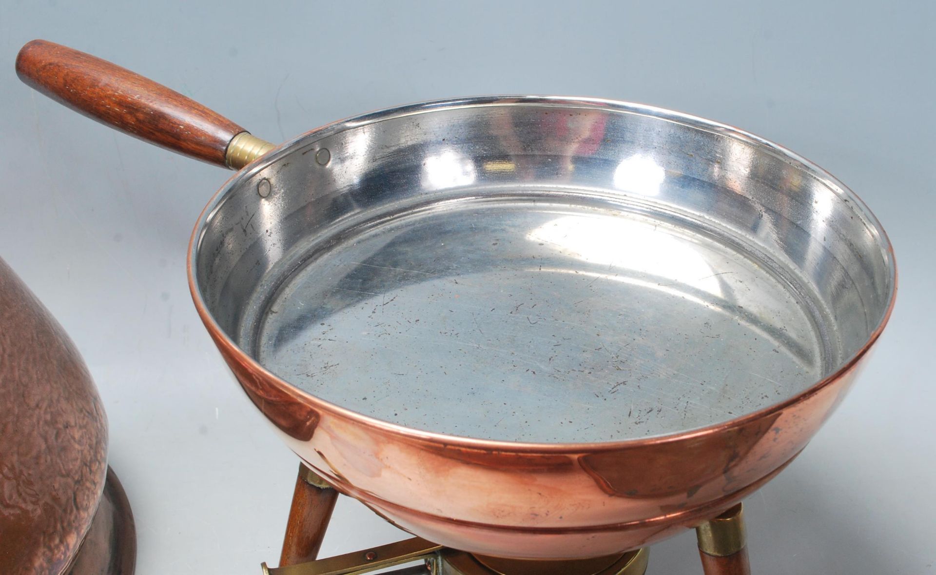 A collection of 20th century copper items to include an Italian portable camping stove, raised on - Bild 3 aus 5