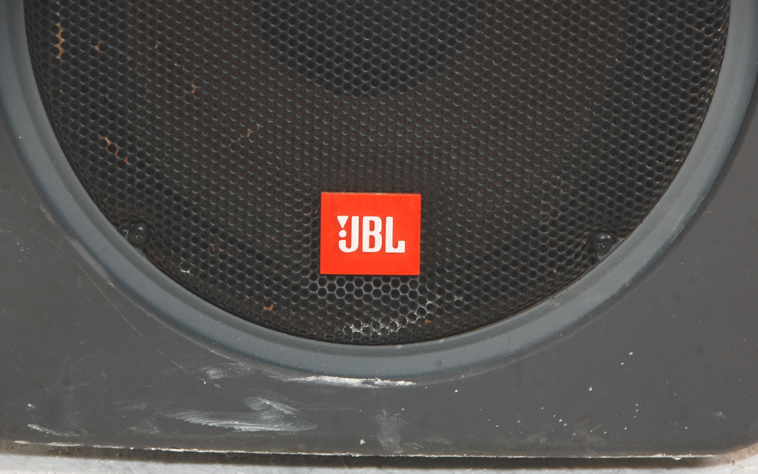 Hi - Fi - DJ Equipment - A JBL EON Power 10 PA spe - Image 15 of 25
