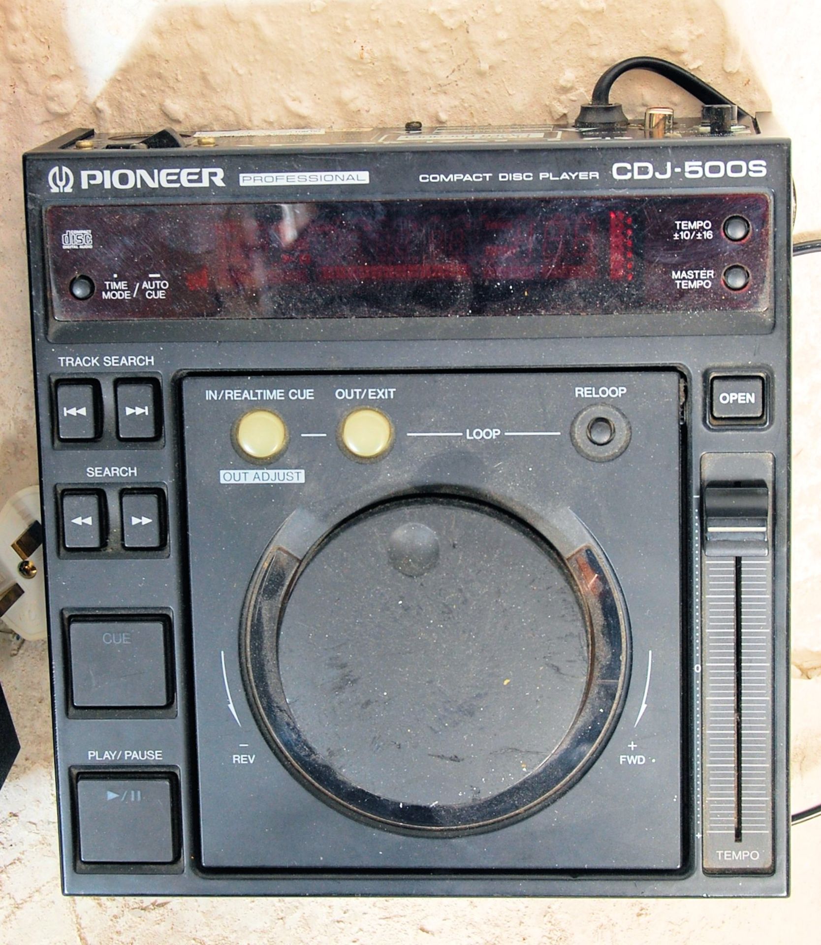 A collection of vintage audio and dj equipment to include a Denon DN-D4500, DN -1800F, Denon DN- - Bild 4 aus 4