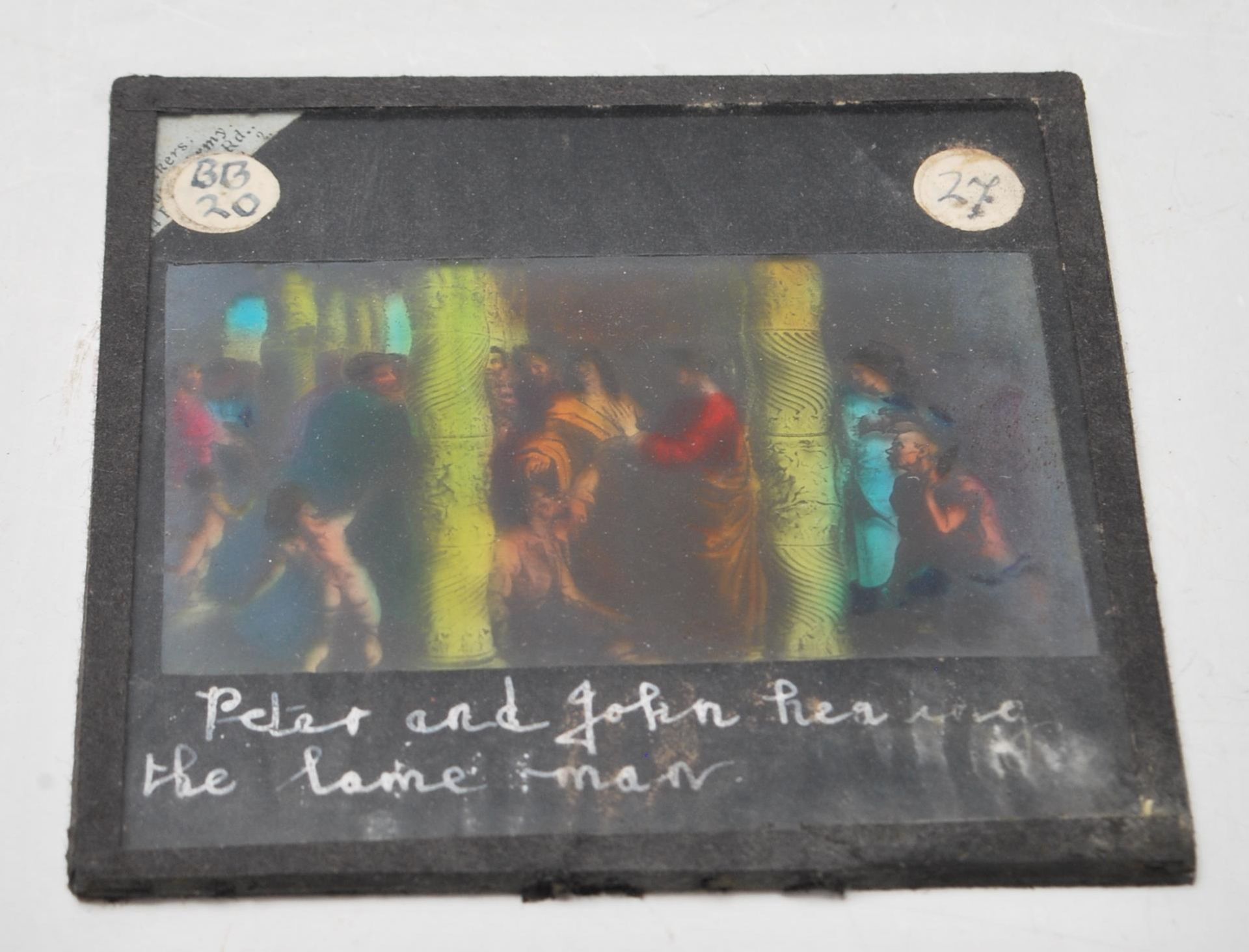 A large collection of antique late 19th century early 20th century glass magic lantern glass slides. - Bild 9 aus 11