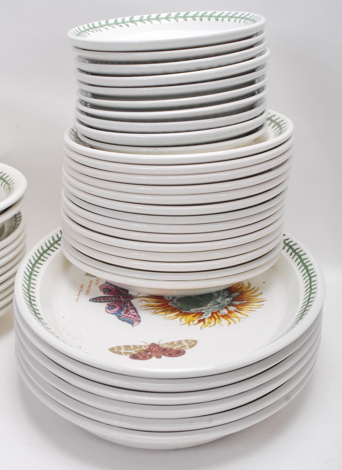 A large Collection of 20th century Portmeirion botanic garden tea set/dining service to include 13 - Bild 12 aus 21