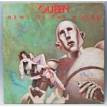 QUEEN NEWS OF THE WORLD - FULL BAND SIGNED VINYL LP RECORD