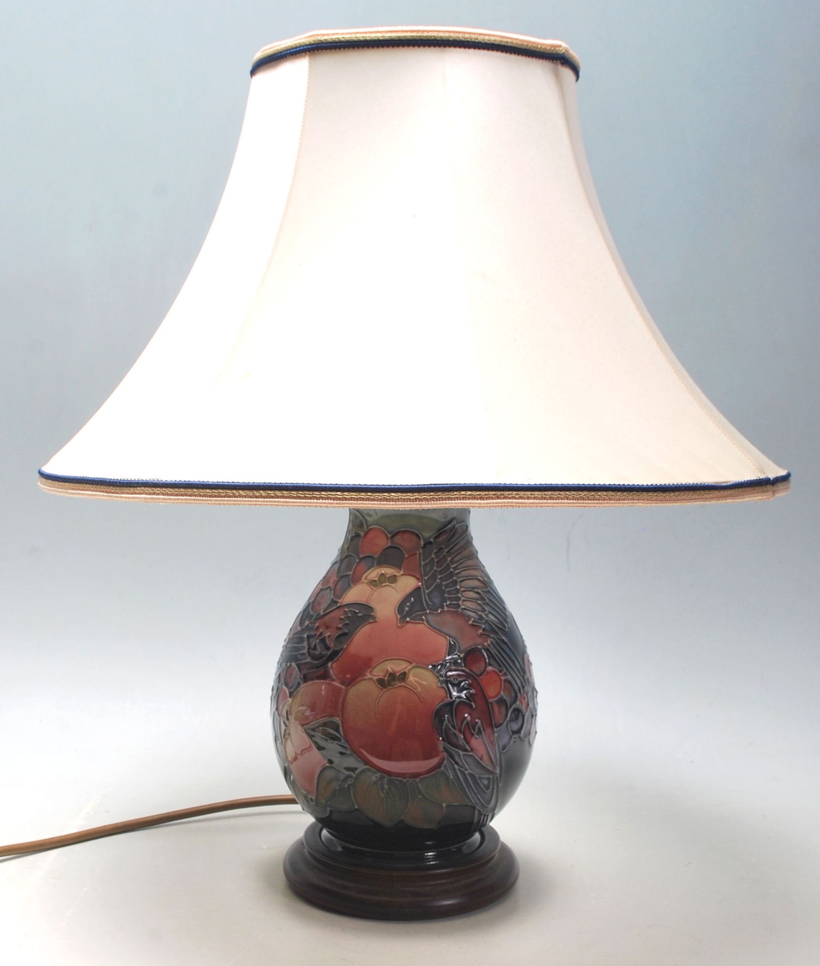 A 20th Century Moorcroft finches pattern table lamp of baluster form being decorated with tube lined - Image 2 of 7